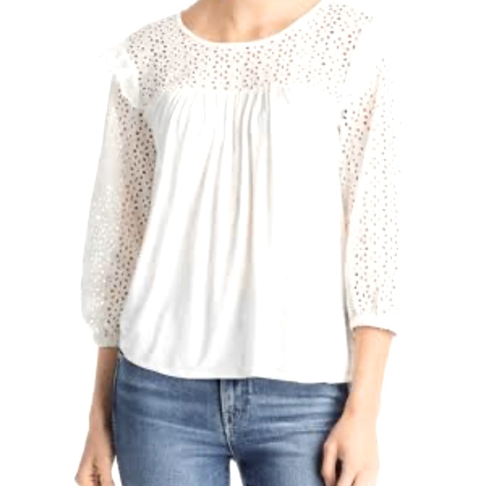 Woman’s shirts